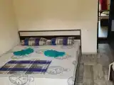Трехместный номер с основными удобствами