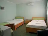 Номер полулюкс с 2 односпальными кроватями (с завтраком)