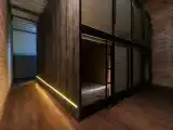 Односпальная кровать в общем номере для женщин