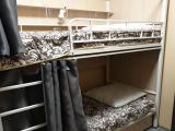 Двухместный номер с 1 кроватью и общим туалетом
