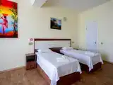 Двухместный номер с 2 отдельными кроватями и балконом