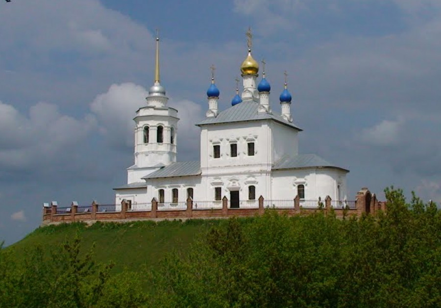 Успенский храм в Епифани