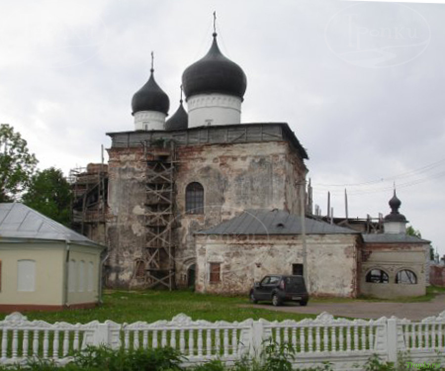 Михайло-Клопский Свято-Троицкий монастырь