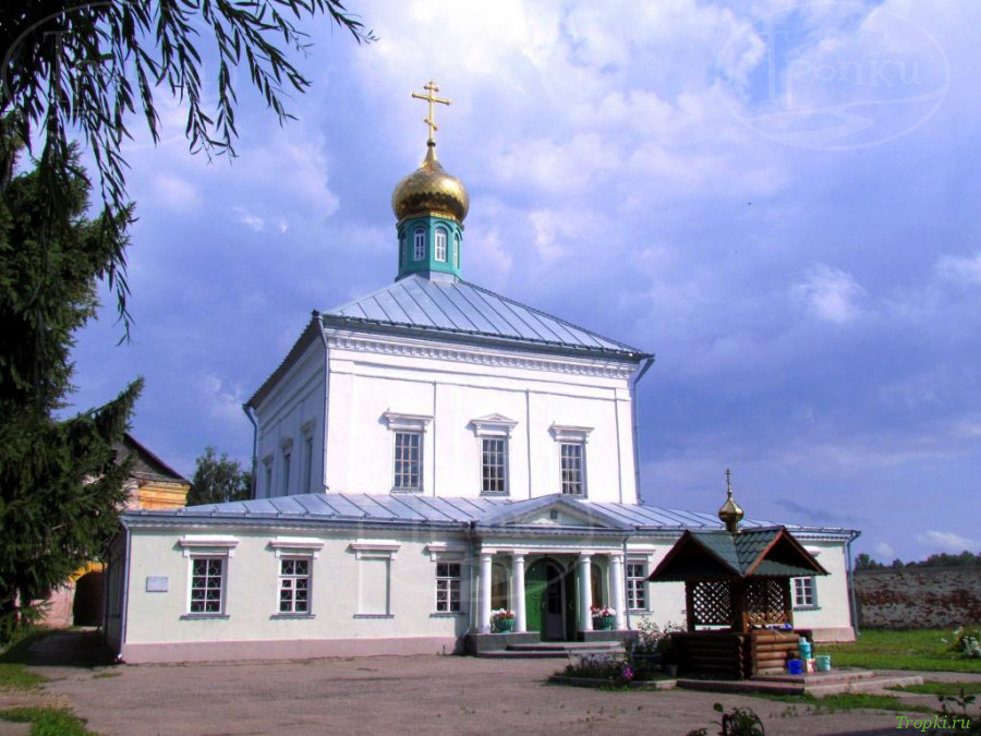 Свято-Духов монастырь в Боровичах