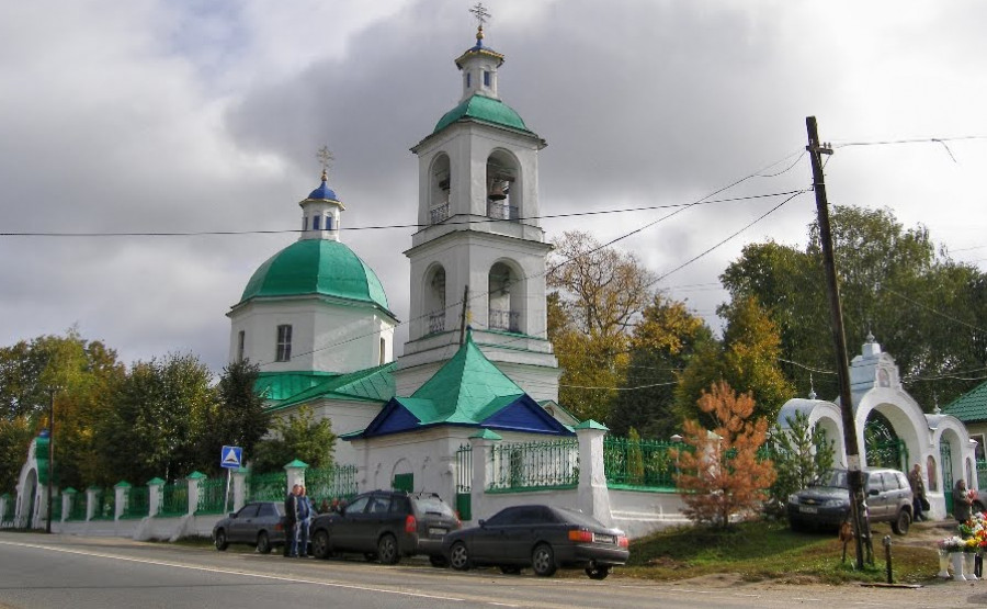 Благовещенский храм в Братовщине