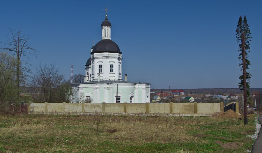 Троицкий храм в селе Ельдигино