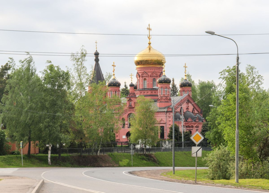 Изварино