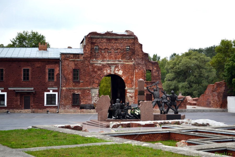 Брестская крепость