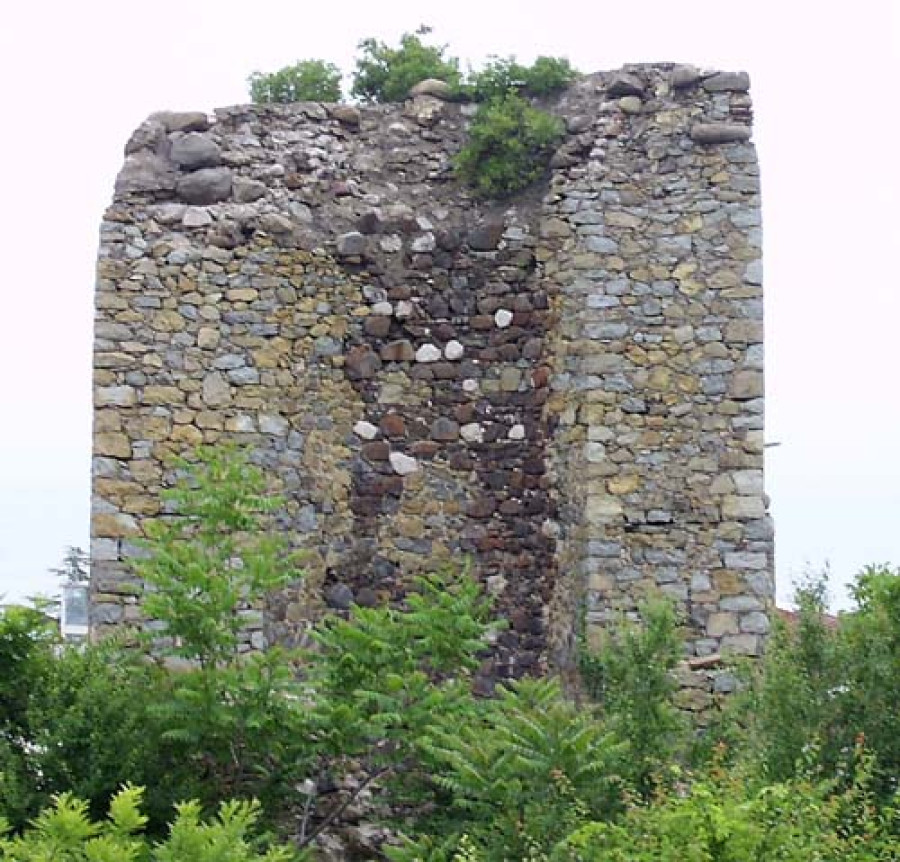 Крепость Алустон