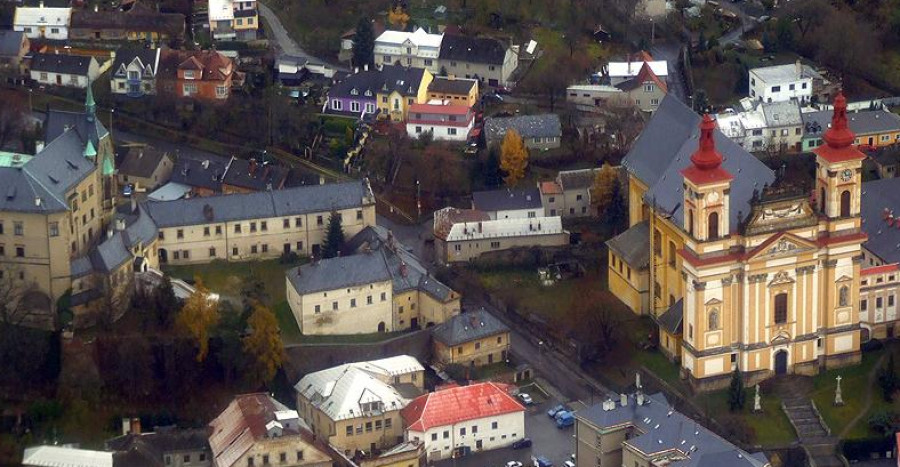 Штернберк