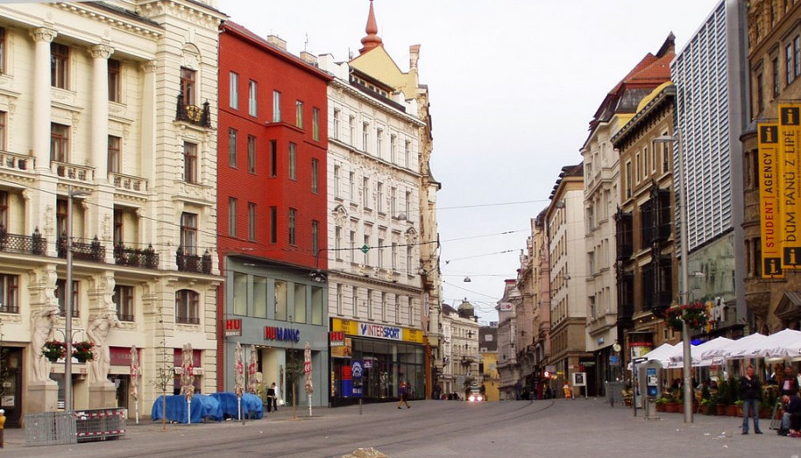 Брно