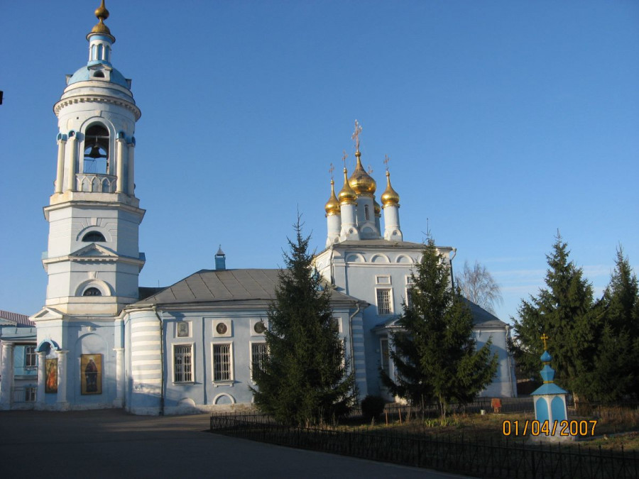 Церковь Богоявления в Гончарах