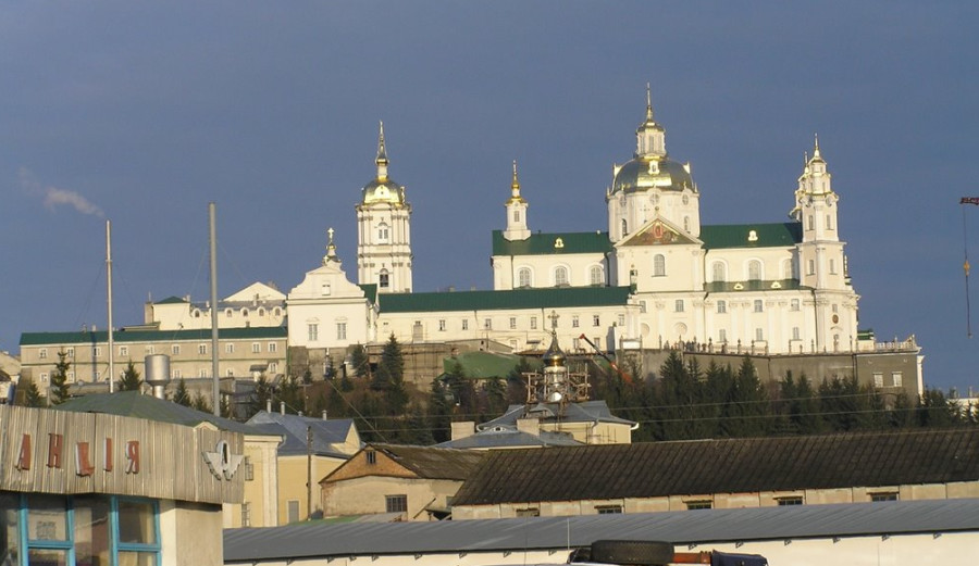 Почаев