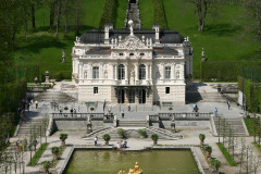 Замок Линдерхоф в Обераммергау