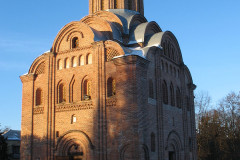 Пятницкая церковь в Чернигове