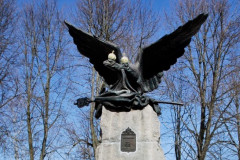 Памятник воинам 1812 года в Вязьме